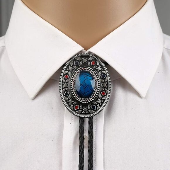 Handmade Round Shape Western Cowboy Bola Tie Totem Element - Picture 1 of 6